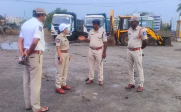 గంగారం వద్ద నీటి నిల్వ సమస్యపై అధికారుల క్షేత్రస్థాయి పరిశీలన