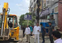 రూ.90 లక్షలతో చందానగర్లో బీటీ రోడ్డు పనులకు శ్రీకారం
