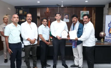 రెడ్క్రాస్ ప్యాట్రన్ మెంబర్గా చేరిన కిషోర్ కుమార్