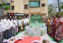 ఆరంభ్ టౌన్షిప్లో బుద్ధుడి విగ్రహావిష్కరణ