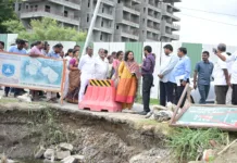 కొల్లూరు చెరువుపై అధికారుల సంయుక్త తనిఖీ
