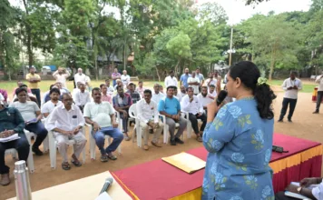 గాజులరామారం వార్డులో పౌర సమస్యలపై కమిషనర్ ఫీల్డ్ విజిట్