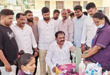 శేరిలింగంపల్లి నెహ్రూనగర్లో ఉచిత వైద్య శిబిరం ప్రారంభం