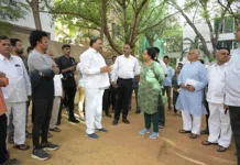 మాదాపూర్లో పౌర సమస్యలపై కమిషనర్ సృజన ఫోకస్
