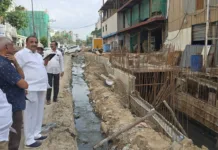 హఫీజ్పేట్లో రూ.1.92 కోట్ల వరద నీటి కాలువ పనుల పరిశీలన