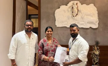 SIR-2026: ఓటరు వివరాల నమోదు పూర్తి చేసిన బోయిని అనూష మహేష్ యాదవ్