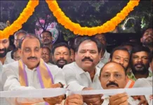 పాడి రైతుల సంక్షేమానికి ప్రభుత్వం కట్టుబడి ఉంది: ఆరెకెపూడి గాంధీ