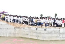 ధర్మారెడ్డి కాలువలోకి సాగునీటి విడుదల.. వేలాది ఎకరాలకు నీరందనున్నట్లు ఎమ్మెల్యేల వెల్లడి