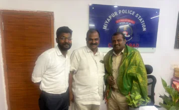 మియాపూర్ సీఐ జయరాంకు బీఆర్ఎస్ నేత సంతోష్ రెడ్డి శుభాకాంక్షలు