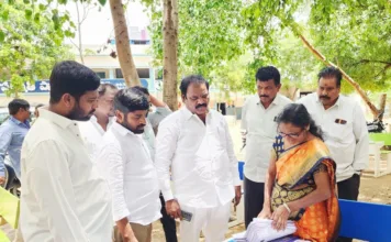 వంద శాతం ఓటరు సర్వే పూర్తి చేయాలి.. ఎస్ఐఆర్ ఎన్యుమరేషన్ క్షేత్రస్థాయిలో పరిశీలన..