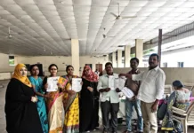 కొండాపూర్లో ఓటరు నమోదు ఫారాల పంపిణీ.. భారీగా పాల్గొన్న కాలనీవాసులు