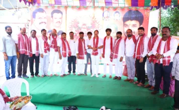 హైదర్నగర్ మైసమ్మ ఆలయంలో బోనం సమర్పించిన గణేష్ యాదవ్