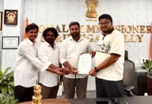 శేరిలింగంపల్లిలో వీధి దీపాలను బాగుచేయాలి.. జోనల్ కమిషనర్కు సామెల్ కార్తీక్ వినతి