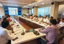 పెండింగ్ ఫైళ్ల క్లియరెన్స్కు గడువు.. అధికారులకు జోనల్ కమిషనర్ నారాయణ్ అమిత్ ఆదేశాలు