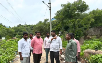 గోపన్పల్లి శ్మశానవాటిక దుస్థితిపై రాగం హరిశంకర్ యాదవ్ ఆగ్రహం