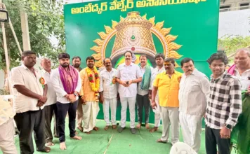 ప్రజా సమస్యల పరిష్కారమే లక్ష్యం.. పోచమ్మ ఆలయంలో ప్రత్యేక పూజలు చేసిన జగదీశ్వర్ గౌడ్