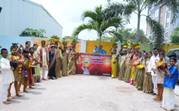 నియో శ్రీ చైతన్య పాఠశాలలో బోనాల సంబురాలు