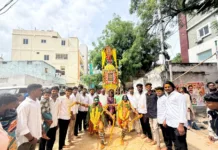 శాంతినగర్లో ఘనంగా బోనాలు