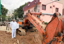 కుడికుంట చెరువు నుంచి ప్రభుపాద లేఅవుట్ వరకు రూ.4 కోట్లతో వరద కాల్వ నిర్మాణం
