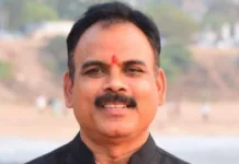 భోగాపురం ఎయిర్పోర్ట్తో పాటు విశాఖ విమానాశ్రయం కొనసాగించాలి.. రాష్ట్రపతికి వినతి