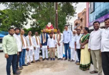 18 ఏళ్లకే ఓటు హక్కు కల్పించిన మహానేత రాజీవ్ గాంధీ: జగదీశ్వర్ గౌడ్