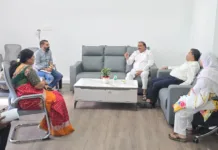 శేరిలింగంపల్లిలో ట్రాఫిక్ సమస్యలకు చెక్.. లింక్ రోడ్లు, రోడ్డు విస్తరణ పనులపై గాంధీ సమీక్ష
