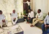 సుజాత యాదవ్ కుటుంబాన్ని పరామర్శించిన ప్రముఖులు