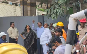 అంజయ్యనగర్లో అక్రమ భవనం కుప్పకూలి ఇద్దరు మృతి
