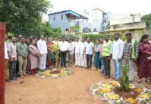 జనచైతన్య కాలనీలో వన మహోత్సవం.. మొక్కలు నాటి గ్రీన్ సిటీగా తీర్చిదిద్దాలి: ఆరెకపూడి గాంధీ