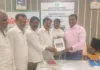 పీజేఆర్ స్టేడియంలోని గాంధీ విగ్రహానికి మెట్లు ఏర్పాటు చేయాలి