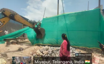 అక్రమ నిర్మాణాలపై సీఎంసీ కొరడా.. 14 భవనాల కూల్చివేత