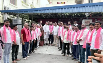 మియాపూర్లో బీఆర్ఎస్లో చేరిన యువత.. కేసీఆర్ పాలన రావాలని ఆకాంక్ష