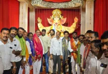 మట్టి వినాయకులనే పూజిద్దాం.. పర్యావరణాన్ని పరిరక్షిద్దాం: పీఏసీ చైర్మన్ ఆరెకపూడి గాంధీ