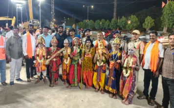 పత్తికుంటకు గణనాథుడి నిమజ్జన శోభాయాత్ర.. ఘనంగా స్వాగతం పలికిన భాగ్యనగర్ గణేష్ ఉత్సవ సమితి