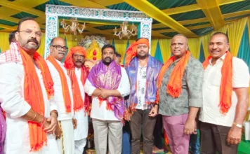 చింతకింది గోవర్ధన్ గౌడ్ ఆధ్వర్యంలో ప్రశాంత్ నగర్లో మహా అన్నసమారాధన