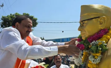 కొండా లక్ష్మణ్ బాపూజీ త్యాగాలు చిరస్మరణీయం: ఆరెకపూడి గాంధీ