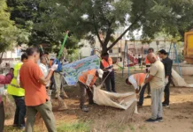 ఆల్విన్ కాలనీ పార్క్లో సామూహిక శ్రమదానం.. స్వచ్ఛతపై అవగాహన