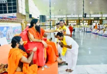 యోగాతో శారీరక, మానసిక ఆరోగ్యం: బాబా రాందేవ్