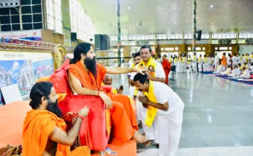 యోగాతో శారీరక, మానసిక ఆరోగ్యం: బాబా రాందేవ్