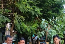 గాంధీ జయంతి సందర్భంగా మొక్క నాటిన కురుమ వెంకటేశ్వర్లు