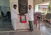 గాంధీ స్ఫూర్తితో మతోన్మాదానికి వ్యతిరేకంగా పోరాడాలి: టి. రామకృష్ణ