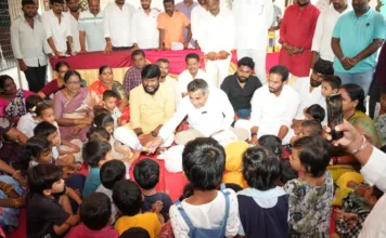 ఇజ్జత్ నగర్లో ఘనంగా అంగన్ మిలన్ సేవ కార్యక్రమం
