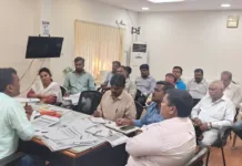 మియాపూర్ సర్కిల్-48లో సమీక్షా సమావేశం.. పెండింగ్ సమస్యల పరిష్కారానికి అధికారులకు ఆదేశాలు
