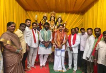 ఇజ్జత్ నగర్లో ఘనంగా దుర్గామాత పూజా కార్యక్రమం