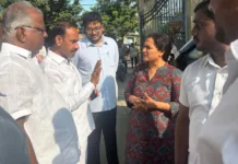 పీజేఆర్ స్టేడియంలో క్రీడాకారులకు కనీస వసతులు కల్పించాలి: రఘునందన్ రెడ్డి