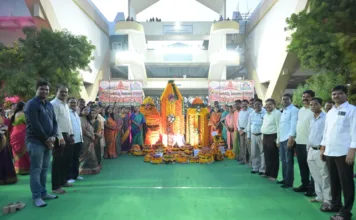 సైబరాబాద్లో ఘనంగా బతుకమ్మ సంబరాలు
