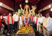 ఘనంగా దేవీ శరన్నవరాత్రి ఉత్సవాలు.. ప్రత్యేక పూజలు, అన్నదానంలో పాల్గొన్న యలమంచి ఉదయ్ కిరణ్