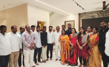 రాగం నాగేందర్ యాదవ్కు గద్వాల్ విజయలక్ష్మి పరామర్శ