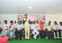 ప్రతిభకు పేదరికం అడ్డుకాదు.. విద్యతోనే ఉన్నత శిఖరాలు: డాక్టర్ బండి సాయన్న గౌడ్