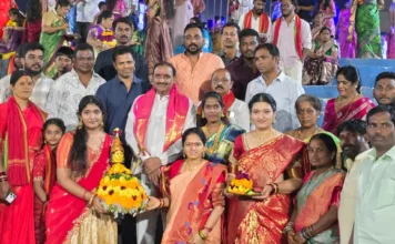 శేరిలింగంపల్లి నియోజకవర్గ మహిళలకు ఆరెకపూడి గాంధీ సద్దుల బతుకమ్మ శుభాకాంక్షలు